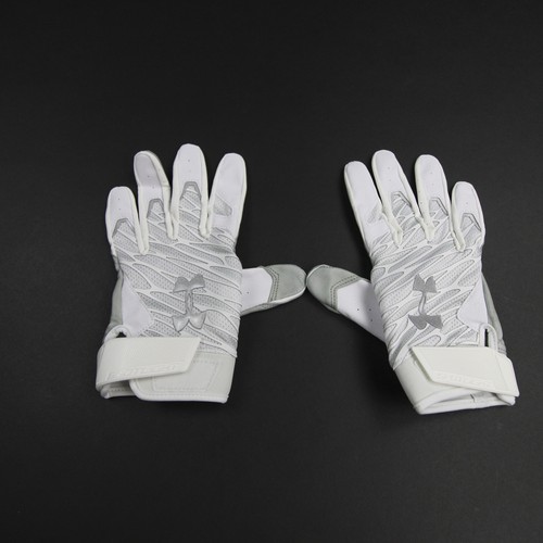 Under armour gloves - armour,